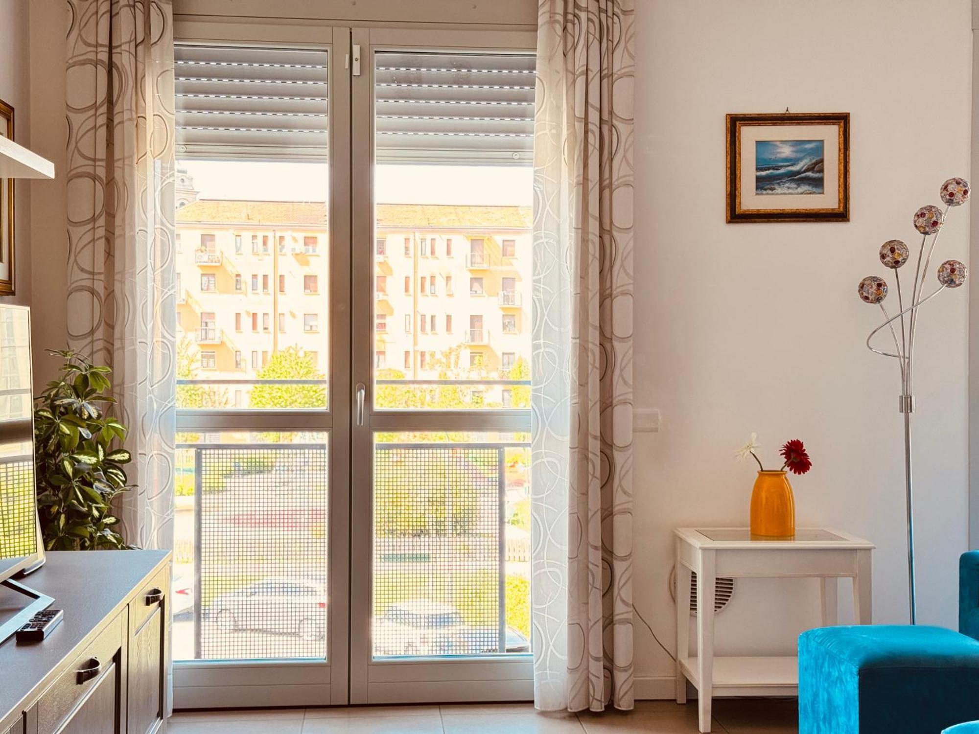 Homeby, Appartamento Barbara Милано Екстериор снимка